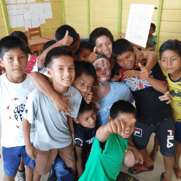 Children smiling in Peru